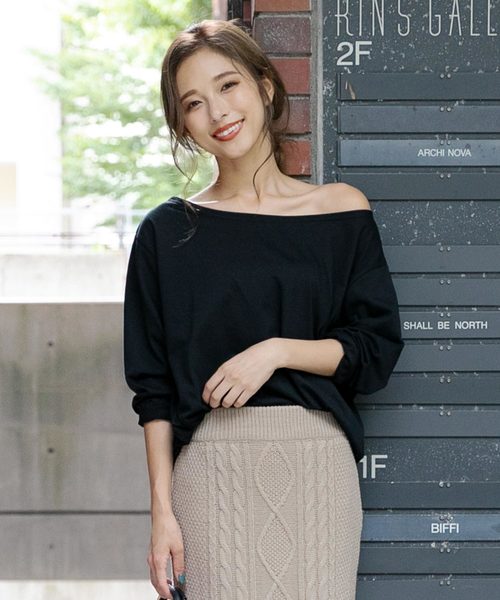 KOBE LETTUCE（コウベレタス）の「ワンショルダー⇔ボートネック2wayロンT（Tシャツ/カットソー・レディース・ブラック/ホワイト系その他/レンガ・FREE）」の8枚目の写真
