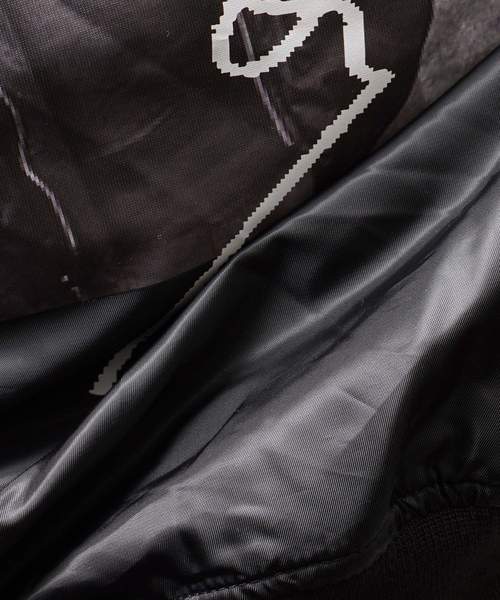 Mark Gonzales(マーク・ゴンザレス)の「Mark Gonzales DETACHABLE HOODED MA-1(HD)(MA-1・メンズ・ブラック/カーキ・M/L)」の13枚目の写真