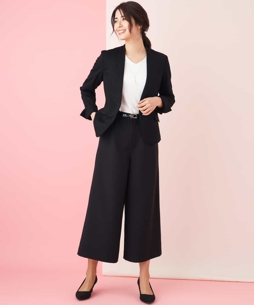 a.v.v（アーヴェヴェ）の「ストレッチＶネックジャケット（その他アウター・レディース・ライトグレー/ブラック・40/38/42/36/34）」の16枚目の写真