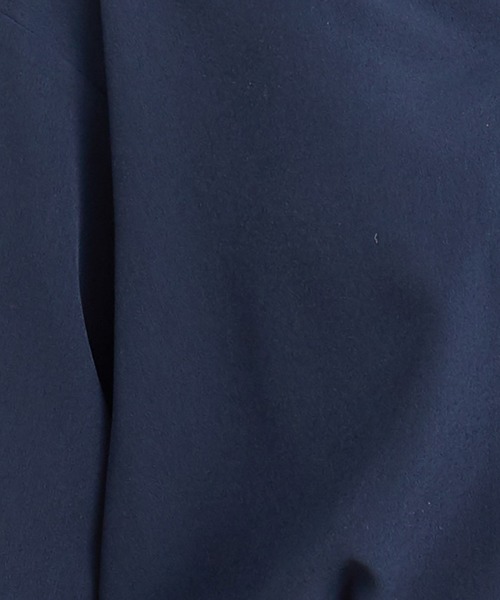 ADAM ET ROPE'(アダムエロペ)の「【WEB限定】バックVネックブラウス(シャツ/ブラウス・レディース・ホワイト/ネイビー/ミント・FREE)」の18枚目の写真