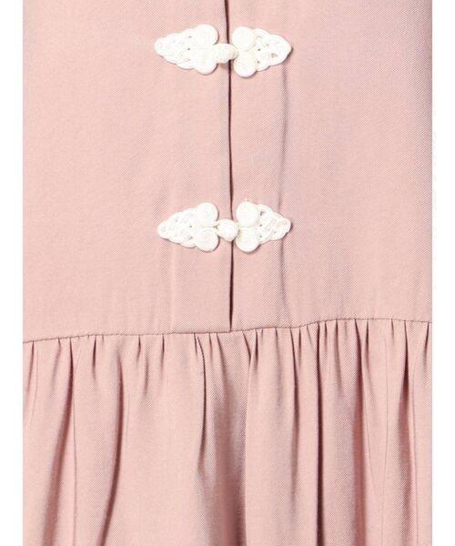 merry jenny(メリージェニー)の「チャイナボタンシャツワンピース(ワンピース・レディース・ライトブルー/ブラック/ベージュ/ピンク・FREE)」の13枚目の写真