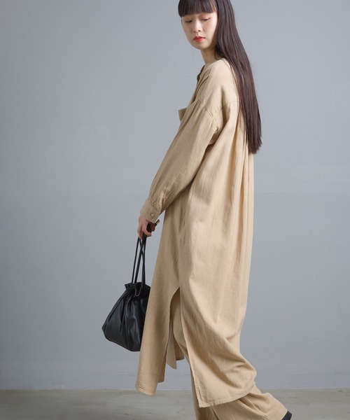 OMNES(オムネス)の「綿麻レーヨン ロングシャツワンピース(シャツワンピース・レディース・ベージュ/カーキ/ブラック/グリーン・FREE)」の12枚目の写真