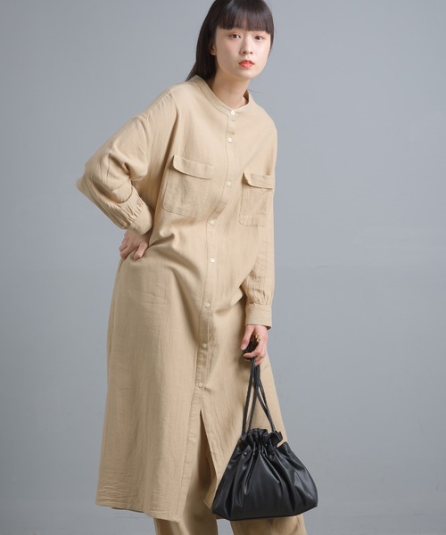OMNES(オムネス)の「綿麻レーヨン ロングシャツワンピース(シャツワンピース・レディース・ベージュ/カーキ/ブラック/グリーン・FREE)」の14枚目の写真