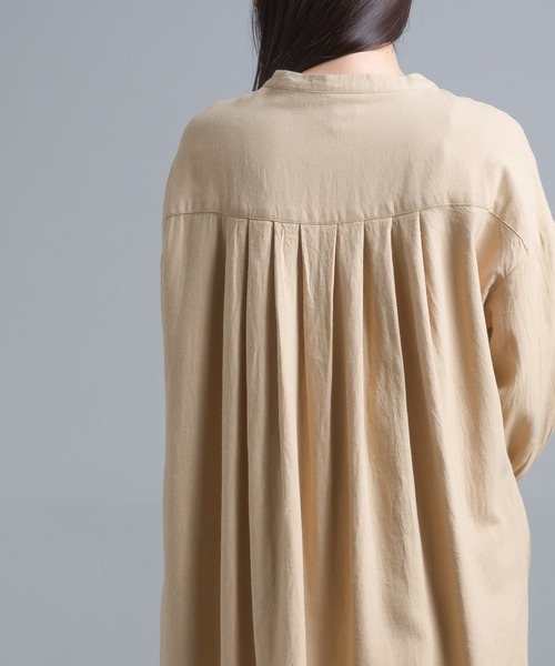 OMNES(オムネス)の「綿麻レーヨン ロングシャツワンピース(シャツワンピース・レディース・ベージュ/カーキ/ブラック/グリーン・FREE)」の16枚目の写真