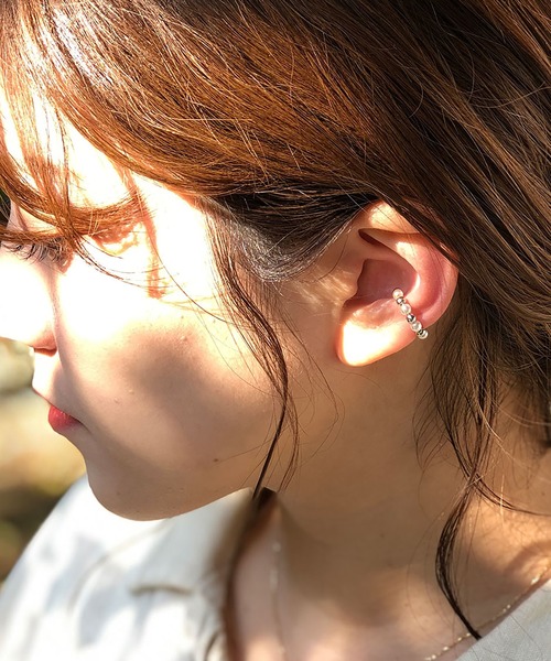 BROTHERHOOD（ブラザーフッド）の「【earyear】デザインフープ片耳イヤーカフ（イヤーカフ・レディース・シルバー/その他7/その他4/ゴールド/その他8/その他2/その他3/その他5/その他1/その他6/F/B/D/E/A/C/G/L/M/N/O/Q/H/I/J/K/P/R/S/T/U・FREE）」の5枚目の写真