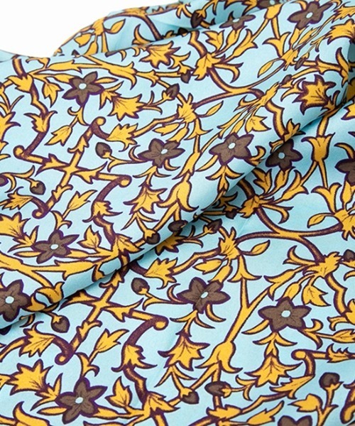 LE VERNIS（ル・ベルニ）の「LE VERNIS（ル・ベルニ）タイルモチーフスカーフ（バンダナ/スカーフ・レディース・ブラウン/サックスブルー/イエロー・FREE）」の4枚目の写真