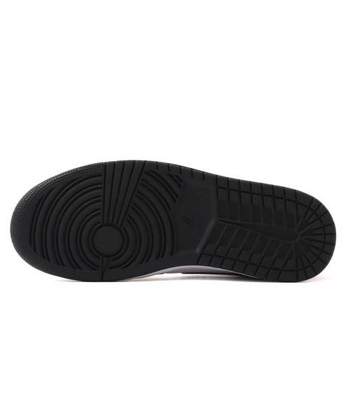 JORDAN BRAND(ジョーダンブランド)の「JORDAN BRAND AIR JORDAN 1 MID / ジョーダン ブランド エア ジョーダン 1 MID / NIKE【SP】(スニーカー・メンズ・ブラック・25.5cm/26.5cm/27.5cm/28.5cm/30.0cm/26.0cm/27.0cm/28.0cm/29.0cm)」の7枚目の写真