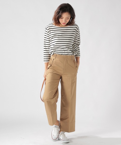 BAYFLOW(ベイフロー)の「ハイウエストワイドパンツ(その他パンツ・レディース・ベージュ/ネイビー・SMALL/MEDIUM)」の6枚目の写真