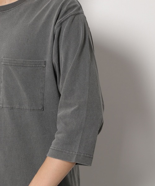 LAKOLE（ラコレ）の「ピグメントポケットクロップドTシャツ / LAKOLE（Tシャツ/カットソー・メンズ・ホワイト/ベージュ/パープル/チャコール・MEDIUM/LARGE）」の14枚目の写真