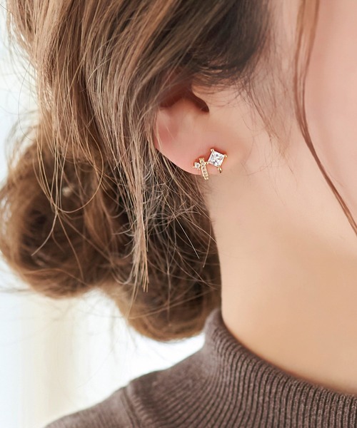 2wayダブルラインビジューイヤリング イヤリング Phoebe フィービィー のファッション通販 Zozotown