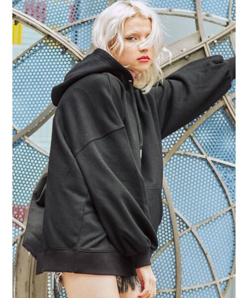 jouetie（ジュエティ）の「バックリボンフーディ（パーカー・レディース・オフホワイト/ブラック/ライトブルー・MEDIUM）」の5枚目の写真