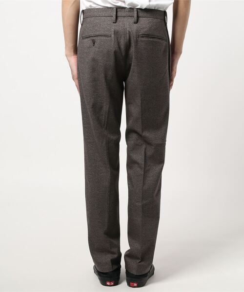 ADAM ET ROPE'（アダムエロペ）の「【CARREMAN】起毛 スリムテーパードスラックス/ブラッシュド/セットアップ対応（スラックス・メンズ・ダークブラウン・M/L/S）」の2枚目の写真