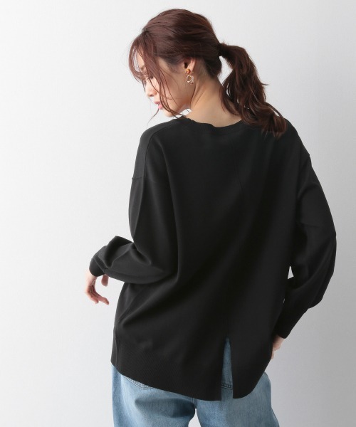 GLOBAL WORK(グローバルワーク)の「トリプルイージースリットプルオーバー/926692(ニット/セーター・レディース・ブラック/イエロー/ブルー/アイボリー/グレイッシュベージュ・MEDIUM/LARGE)」の2枚目の写真