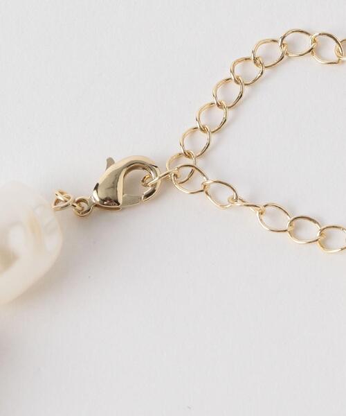 BEAUTY&YOUTH UNITED ARROWS（ビューティーアンドユースユナイテッドアローズ）の「BY ヘンケイパールモチーフネックレス（ネックレス・レディース・オフホワイト・FREE）」の2枚目の写真