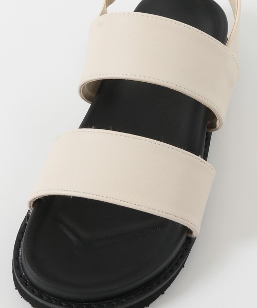 ITEMS URBANRESEARCH（アイテムズ アーバンリサーチ）の「ベルトサンダル（サンダル・レディース・ブラック/ブラウン/オフホワイト・24.5/23.5）」の17枚目の写真