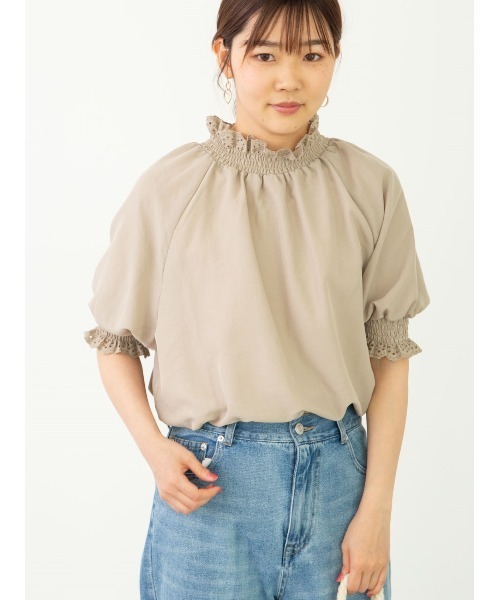 Sugar spoon（シュガースプーン）の「・SUGAR SPOON レースギャザーブラウス（シャツ/ブラウス・レディース・グレイッシュベージュ/オフホワイト/ブラック/イエロー・FREE）」の3枚目の写真