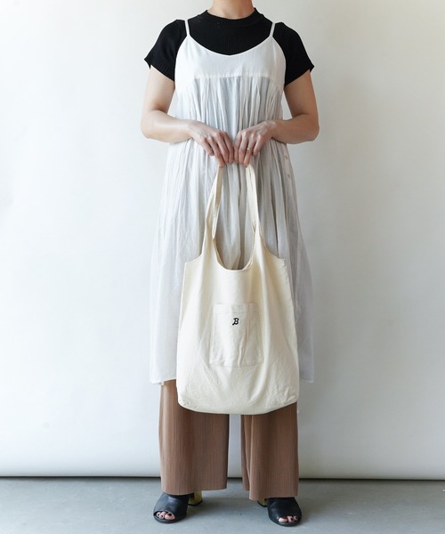 Loco Ocean（ロコオーシャン）の「刺繍ロゴ キャンバス トートバッグ（トートバッグ・レディース・ブラック/アイボリー・ONE SIZE）」の7枚目の写真