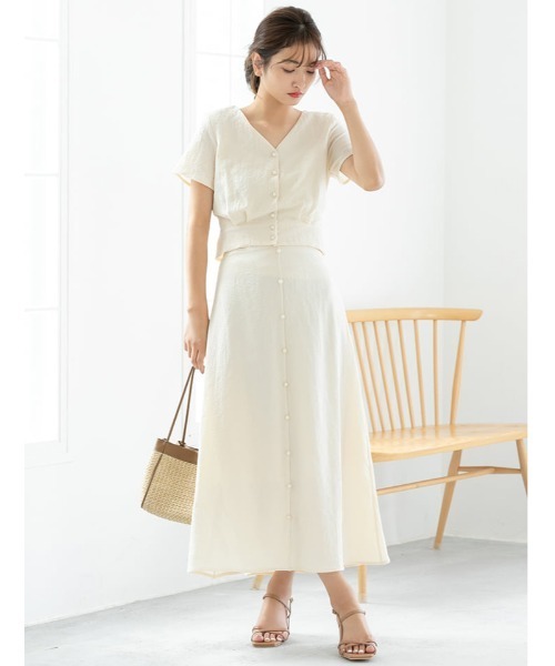 fifth（フィフス）の「シワ加工フロントボタンスカートセットアップ（セットアップ・レディース・ブラック/ベージュ/ライトカーキ・SMALL/MEDIUM）」の3枚目の写真