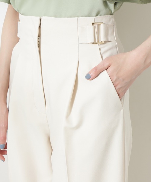 N.(N. Natural Beauty Basic)(エヌエヌナチュラルビューティーベーシック)の「◆サイドバックルストレートパンツ(その他パンツ・レディース・オフホワイト/カーキ/ブルー・MEDIUM)」の11枚目の写真