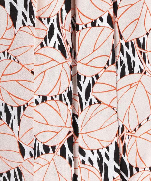 DIANE von FURSTENBERG（ダイアンフォンファステンバーグ）の「＜DIANE von FURSTENBERG（ダイアン フォン ファステンバーグ）＞リーフプリント イレギュラーヘム スカート ■■■（スカート・レディース・ライトピンク・2/4）」の8枚目の写真