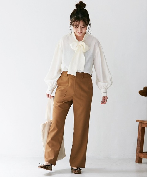 SLOBE IENA（スローブイエナ）の「ボウタイブラウス【手洗い可能】◆（シャツ/ブラウス・レディース・ナチュラル/ネイビー/レッド・FREE）」の18枚目の写真