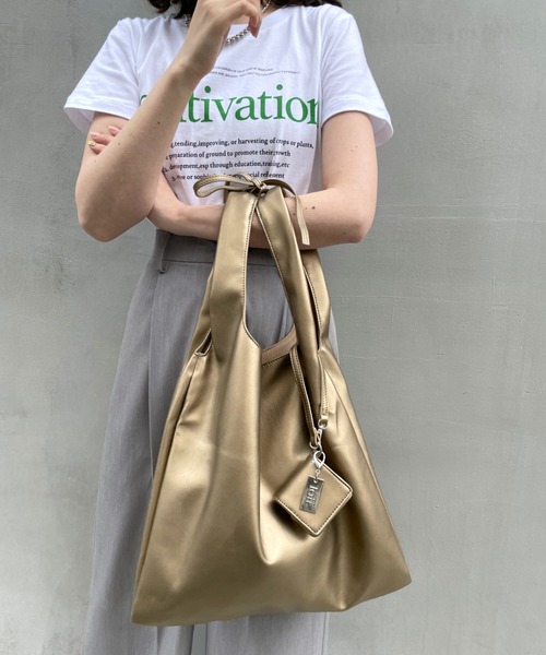 loti（ロティ）の「loti コインケース付きトート（トートバッグ・レディース・レオパード/オフホワイト/ブラック/ブラウン/ベージュ/ホワイト系その他/シルバー/ダークブラウン/ゴールド・ONE SIZE）」の8枚目の写真