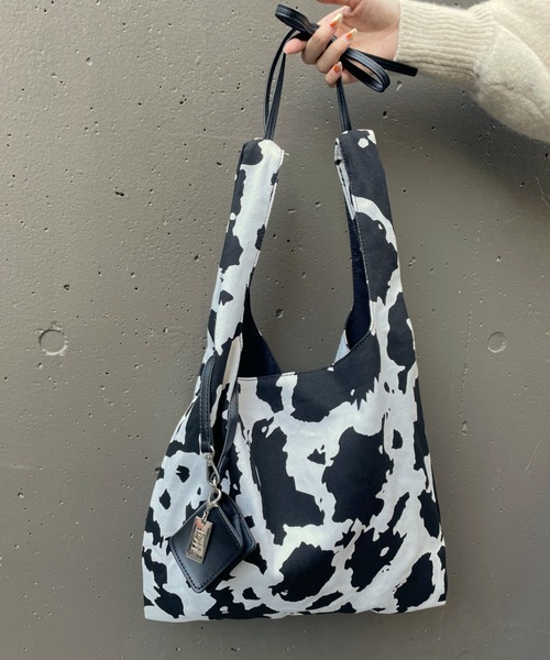 loti（ロティ）の「loti コインケース付きトート（トートバッグ・レディース・レオパード/オフホワイト/ブラック/ブラウン/ベージュ/ホワイト系その他/シルバー/ダークブラウン/ゴールド・ONE SIZE）」の16枚目の写真