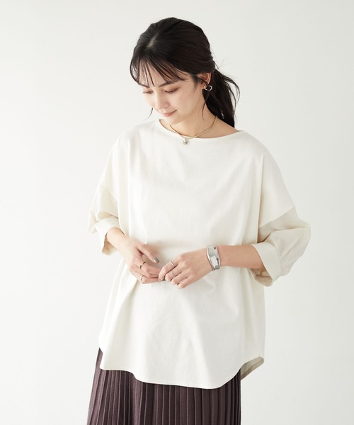 CRAFT STANDARD BOUTIQUE（クラフトスタンダードブティック）の「異素材ドッキングプルオーバー　＊（Tシャツ/カットソー・レディース・ブラック/ベージュ/サックスブルー/アイボリー/キャメル/グレー系その他5・M/L）」の2枚目の写真