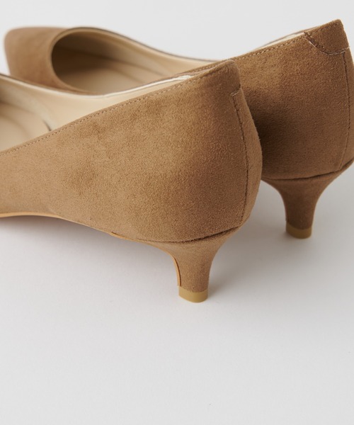 RIVE DROITE(リヴドロワ)の「美しいフォルムと定評の履き心地が魅力 ポインテッドパンプス(パンプス・レディース・ブラウン/ライトベージュ/レッド・36/37/38)」の5枚目の写真