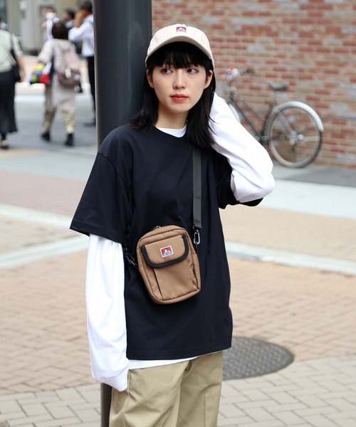 BEN DAVIS（ベンデイビス）の「【BEN DAVIS／ベンデイビス】フラップショルダー BDW-8159　前面ポケット付きミニショルダーバッグ（ショルダーバッグ・メンズ・ブラック/ベージュ/ブラウン/グレー・FREE）」の3枚目の写真