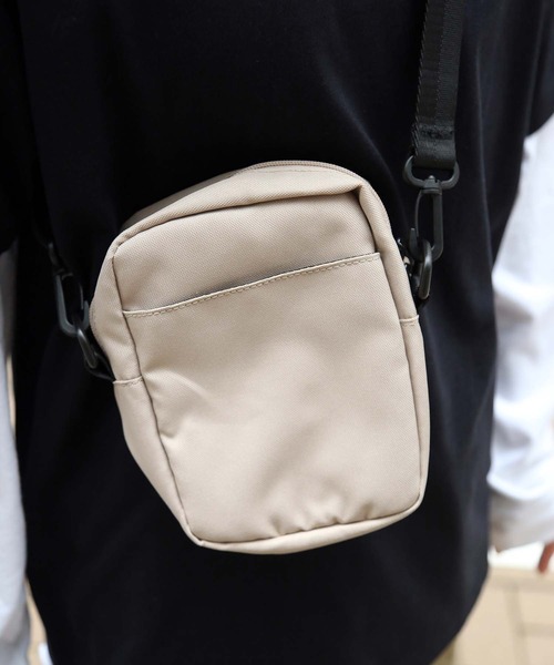 BEN DAVIS（ベンデイビス）の「【BEN DAVIS／ベンデイビス】フラップショルダー BDW-8159　前面ポケット付きミニショルダーバッグ（ショルダーバッグ・メンズ・ブラック/ベージュ/ブラウン/グレー・FREE）」の12枚目の写真