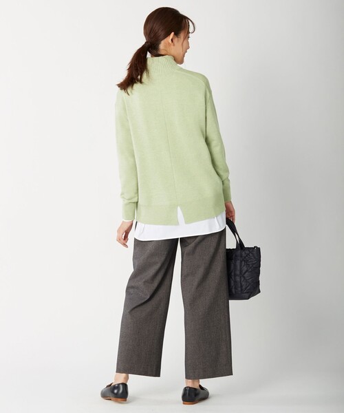 J.PRESS(ジェイプレス)の「【洗える】CASHMERE BLEND ハイネック ニット(ニット/セーター・レディース・スモーキーグリーン系/ベージュ系/ふじ色系/ライトグレー系/ワイン系/ダルブルー系/アイボリー系・LARGE/MEDIUM)」の19枚目の写真