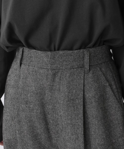 LOWRYS FARM(ローリーズファーム)の「ウールMIXワイドパンツ 229742(その他パンツ・レディース・グレー/ベージュ・LARGE/MEDIUM)」の4枚目の写真