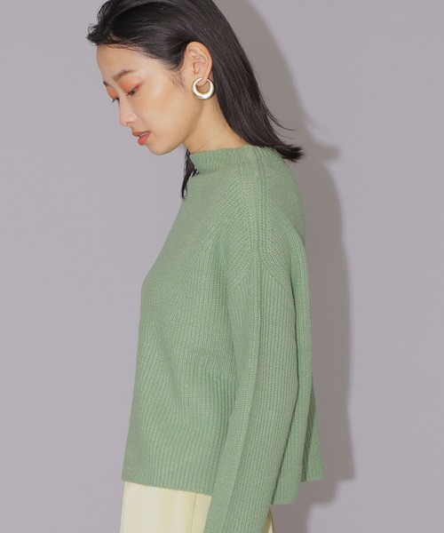 NATURAL BEAUTY BASIC(ナチュラルビューティーベーシック)の「寄せ柄フォルムニット(ニット/セーター・レディース・ベージュ/ラベンダー/ライトグリーン・MEDIUM)」の4枚目の写真