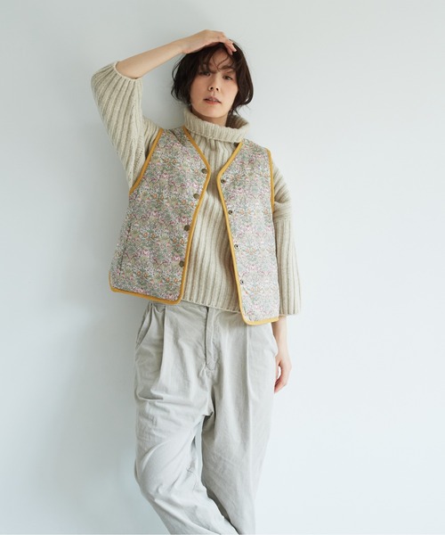 note et silence （ノートエシロンス）の「【 AMB100貨 】80サテンｘリバティ ショートベスト（ベスト・レディース・マスタード/ネイビー・FREE）」の16枚目の写真