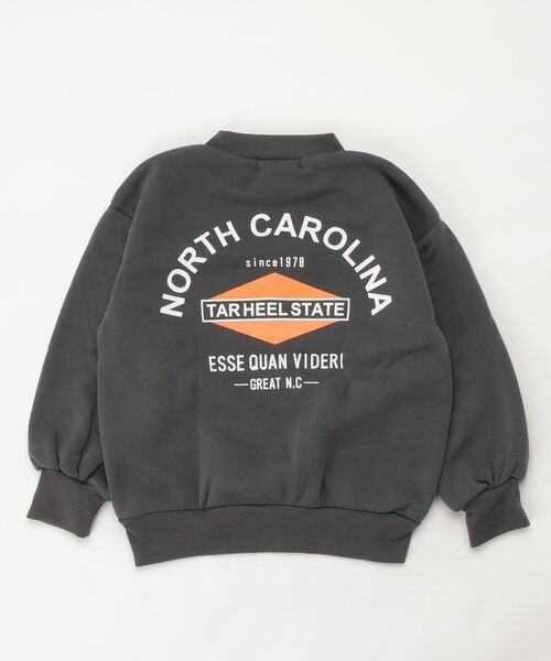 THE CASUAL（カジュアル）の「プリント BIG ハイネック トレーナー キッズ（スウェット・キッズ・ベージュ/オフホワイト/チャコール・110cm/120cm/130cm/140cm/150cm/160cm）」の5枚目の写真