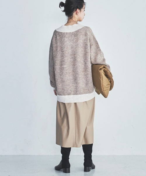 lautreamont BLEUBLANC（ロートレアモンブルーブラン）の「<lautreamont BLEUBLANC>配色Vネックニット（ニット/セーター・レディース・ベージュ/オレンジ/ブルー/ブラック系その他・9号）」の8枚目の写真