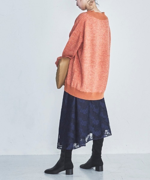 lautreamont BLEUBLANC（ロートレアモンブルーブラン）の「<lautreamont BLEUBLANC>配色Vネックニット（ニット/セーター・レディース・ベージュ/オレンジ/ブルー/ブラック系その他・9号）」の18枚目の写真