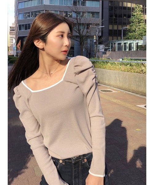 DURAS(デュラス)の「スクエアネックパワショルリブトップ(Tシャツ/カットソー・レディース・ベージュ/ホワイト/ブラック・FREE)」の19枚目の写真