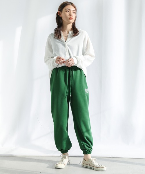 select MOCA(セレクトモカ)の「2022 SS ロゴデザインスウェットジョガーパンツ(スウェットパンツ・レディース・ライトグレー/オリーブ/アイボリー・FREE)」の4枚目の写真