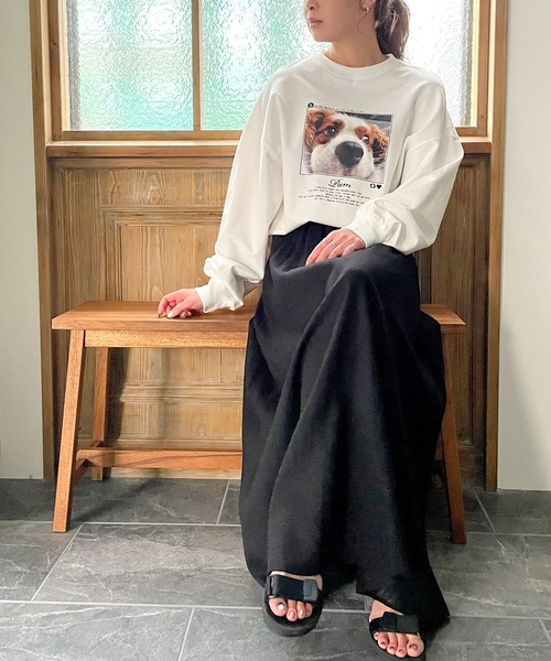 junoah(ジュノア)の「キャバリアプリントトレーナー(犬スウェット)(スウェット・レディース・ブラック/モカ/ホワイト・LARGE/MEDIUM)」の7枚目の写真