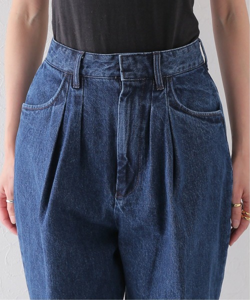 FARAH（ファーラー）の「【FARAH/ファーラー】Two-tuck Wide Tapererd Pants:パンツ（デニムパンツ・レディース・ネイビー/アイボリー・26/28）」の17枚目の写真