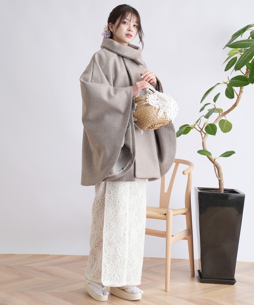 utatane（ウタタネ）の「和装コート ポンチョ ニコアンティーク（ポンチョ・レディース・ブラウン・FREE）」の6枚目の写真