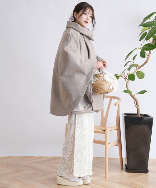 utatane（ウタタネ）の「和装コート ポンチョ ニコアンティーク（ポンチョ・レディース・ブラウン・FREE）」の2枚目の写真