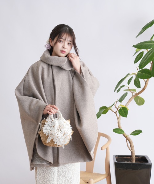 utatane（ウタタネ）の「和装コート ポンチョ ニコアンティーク（ポンチョ・レディース・ブラウン・FREE）」の4枚目の写真