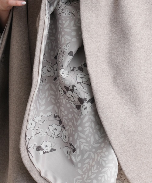 utatane（ウタタネ）の「和装コート ポンチョ ニコアンティーク（ポンチョ・レディース・ブラウン・FREE）」の3枚目の写真