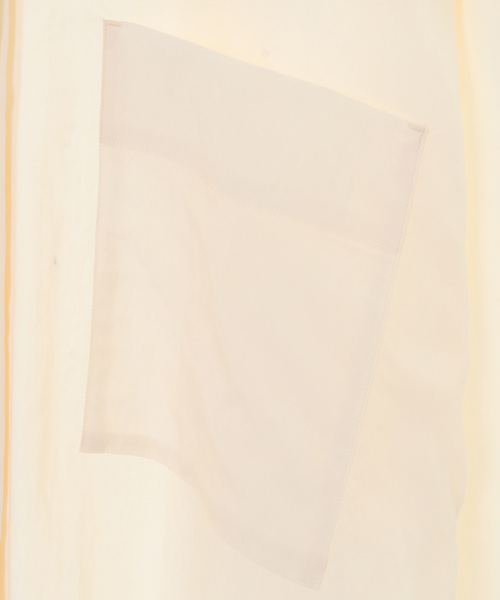 Liesse(リエス)の「フィブリルポプリンゆるシャツ(シャツ/ブラウス・レディース・アイボリー/パープル/イエロー・FREE)」の10枚目の写真