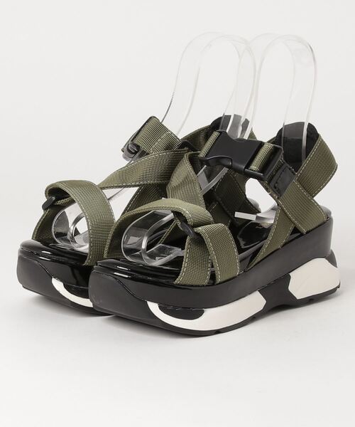 LibertyDoll(リバティードール)の「Liberty Doll / シルエットと履き心地を追求した厚底スポーツサンダル(5554)(サンダル・レディース・ブラック/カーキ/ネイビー・L/M/LL/S)」の5枚目の写真