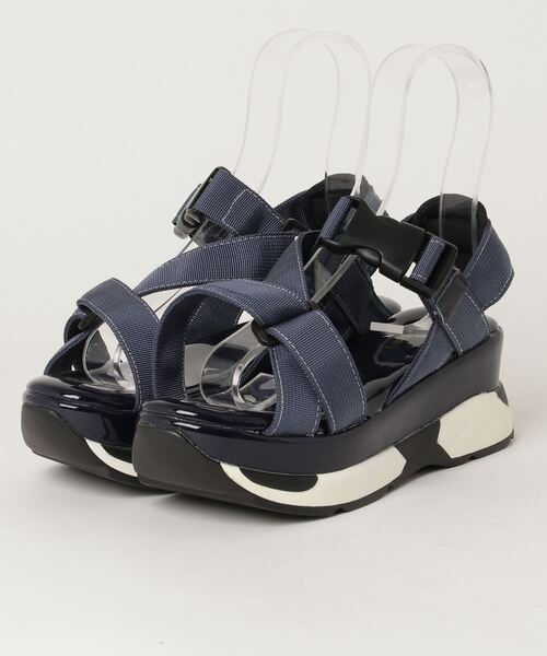 LibertyDoll(リバティードール)の「Liberty Doll / シルエットと履き心地を追求した厚底スポーツサンダル(5554)(サンダル・レディース・ブラック/カーキ/ネイビー・L/M/LL/S)」の6枚目の写真