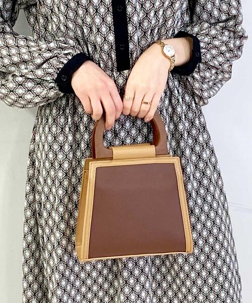 INGNI(イング)の「ウッドハンドルショルダーBAG(トートバッグ・レディース・ベージュ系2/イエロー系1・ONE SIZE)」の1枚目の写真